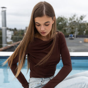 NEW LONG SLEEVE CHOCOLATE